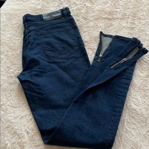 BLK Jeans in Blues